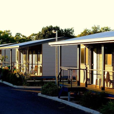 Pritchard Road Country Resort Emerald Exteriér fotografie